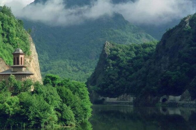 2 Days Private Tour - The Romanian Caves from Bucharest - Horezu Monastery and the craft of southern Romania
