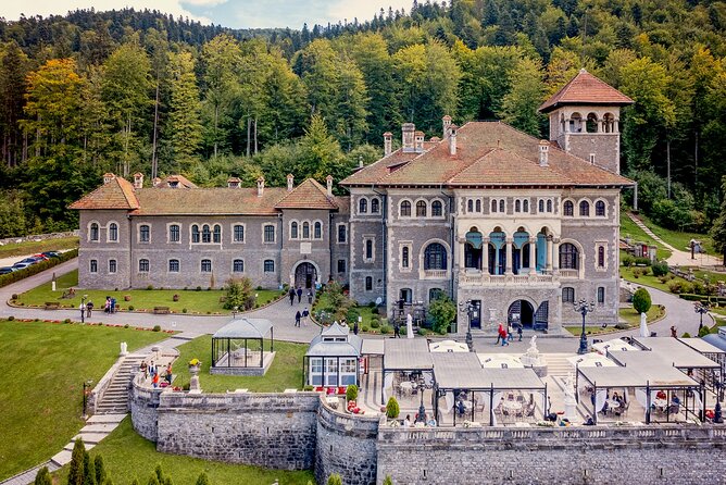 3 Castle:Peles ,Bran,Cantacuzino Tour from Brasov /Hotel pickup - Sinaia Monastery, a Short but Worthwhile Pause