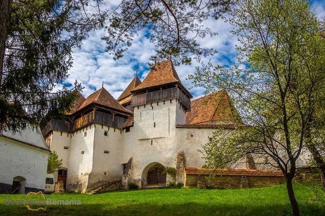 3-Day Tour from Bucharest: Transylvania Villages and Medieval Towns - Day two: a village walk, Viscri, and Sighisoara