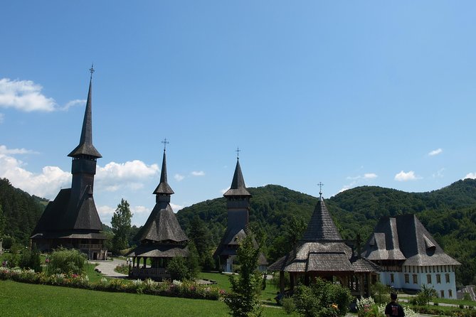 3 Day Tour of Maramures - Day one: painted crosses and difficult memory
