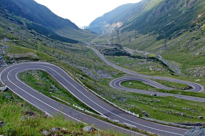 3 Days Private Tour in Romania with Transfagarasan Road - Day one: Curtea de Arges, Poienari, and Romania’s great mountain road