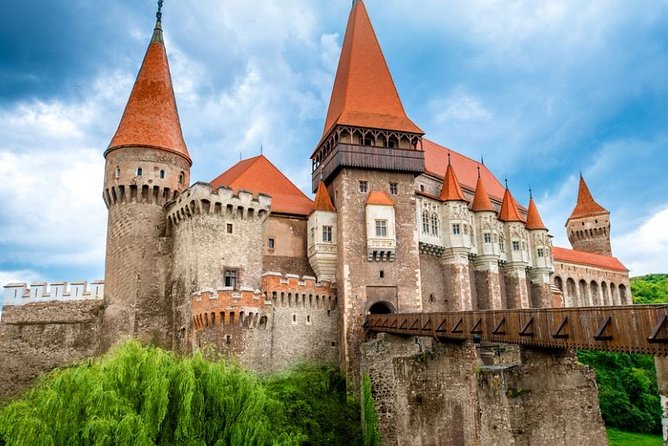 4 Days Private Transylvania Tour from Bucharest - Day two: Alba Iulia and Corvin Castle