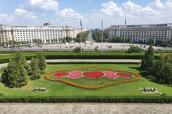 4h Bucharest City Tour - Group Trip Maximum 5 Persons - The Taste of Bucharest - Guide quality is a major part of the value