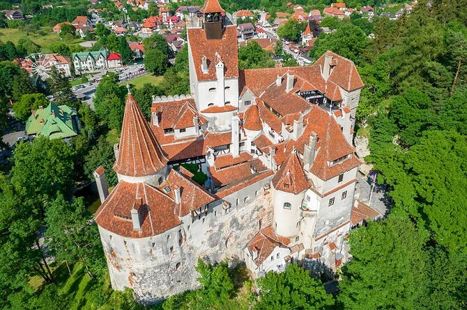 4x4 Private 2-days Tour of the Carpathian Mountains from Bucharest - Day one: from Bucharest to Sinaia and the high mountain roads