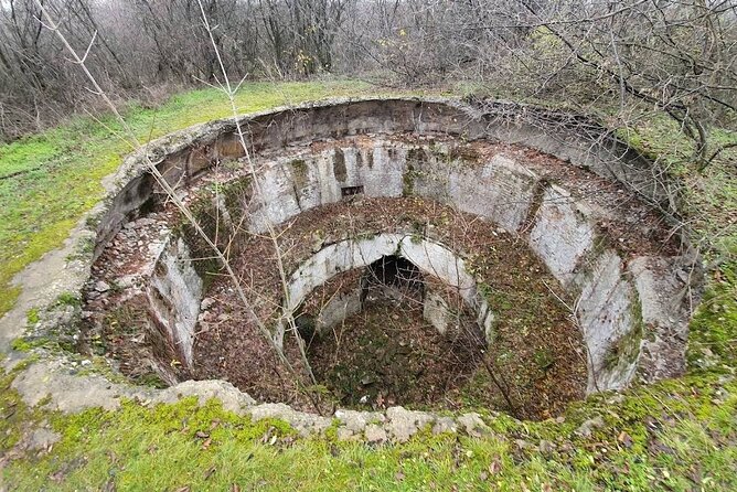 5h Abandoned Fort, Dracula's Grave and Mogoșoaia Palace, Private - Fort Chitila: Expect Ruins, Not a Restored Museum