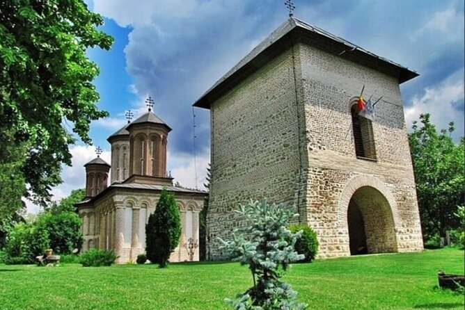 5h Abandoned Fort, Dracula's Grave and Mogoșoaia Palace, Private - Mogoșoaia Palace and the Brâncovenesc Style