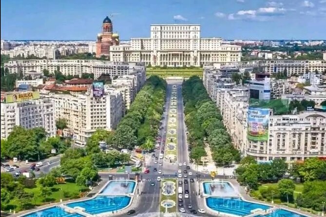 5h Bucharest City Tour by Car/Minivan – Small Group max 7 people - The Arch of Triumph and Bucharest’s grand avenues