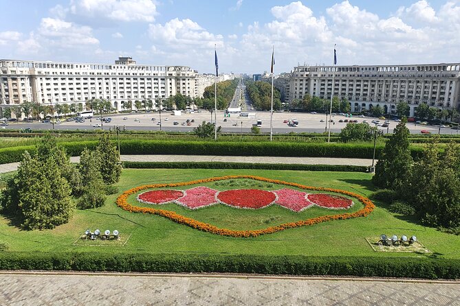 6h Bucharest Communism Private Tour - Ceausescu Mainson - Why this Bucharest tour is different