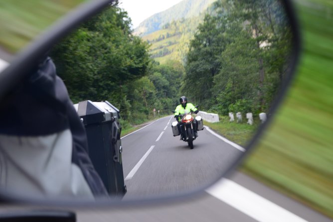 7 Day Best of Transylvania Motorcycle Tour from Cluj - Day Four: Transbucegi and Peles Castle