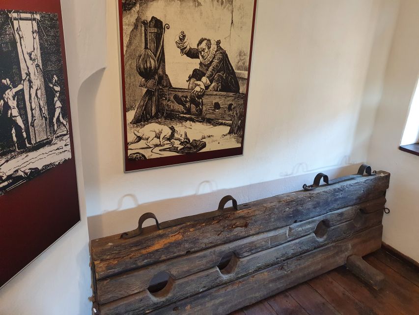 7h Dracula's Castle Private Tour from Bucharest - Fast Tour - What to bring and how to prepare