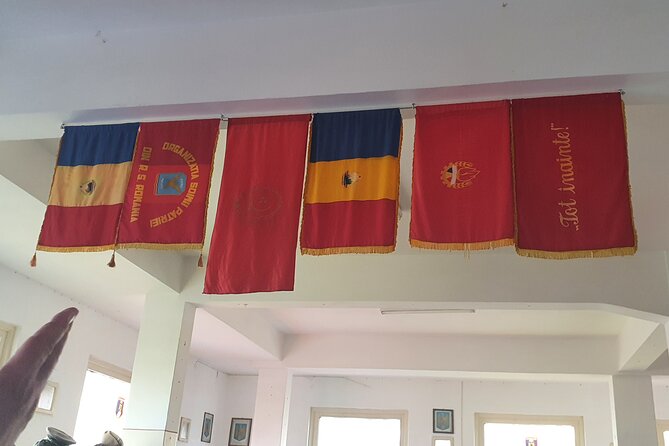 8-Hour Private Tour to Bucharest Communism - Village Museum: Romania before the dictatorship
