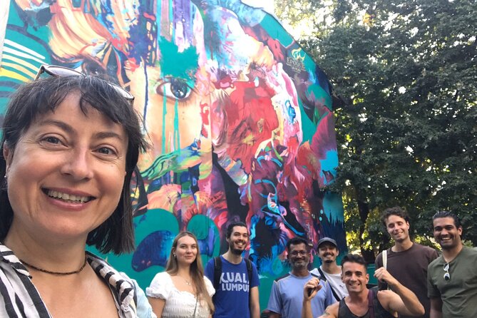 Alternative Bucharest: 2.5-3 Hours Walking tour (Small groups) - University murals at the Faculty of Sociology