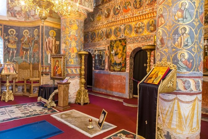 Bison Sanctuary, Vlad the Impaler Princely Court & Dracula Grave - Who will enjoy this experience most?