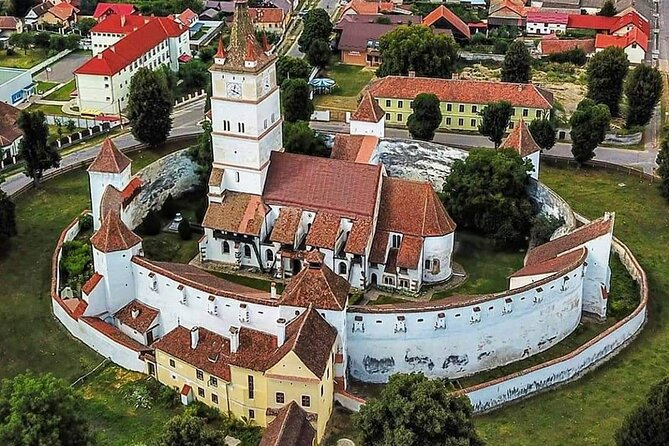 Bran Castle, Rasnov Fortress, Harman & Prejmer Fortified Churches Day Tour - What the small group changes