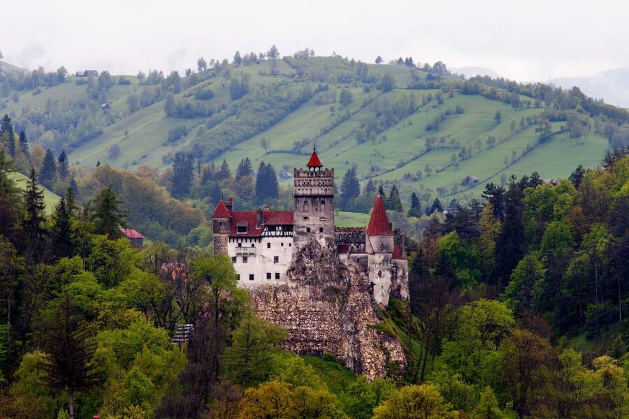 Bran: Guided Castle Tour - The guard’s room and the castle’s working side