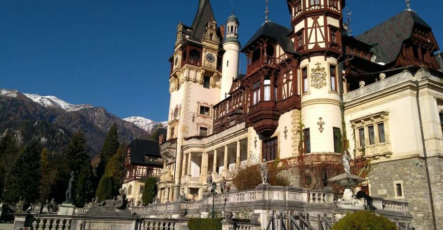 Brasov: Peles Castle, Bran Castle & Rasnov Fortress Day Tour - Should you book it?