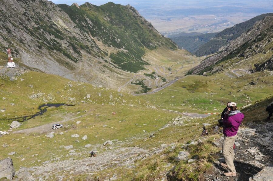 Brasov: Private Fagaras Mountains Trekking Tour - The best months for this mountain day