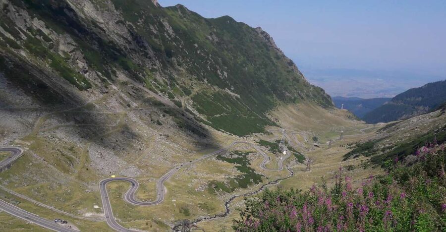 Brasov: Transfagarasan Highway, Balea Lake & Carta Monastery - Carta Monastery before the mountain road