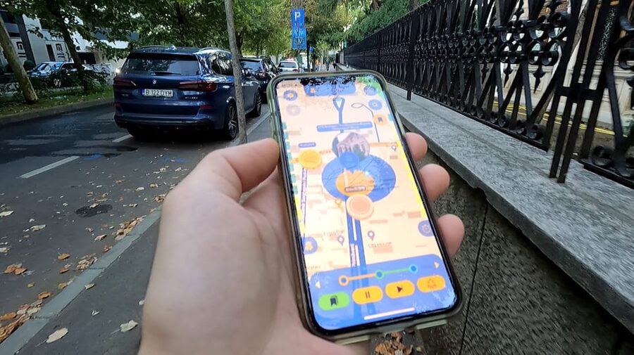 Bucharest 1989 Revolution Walking Tour with Smartphone App - Who should book this experience