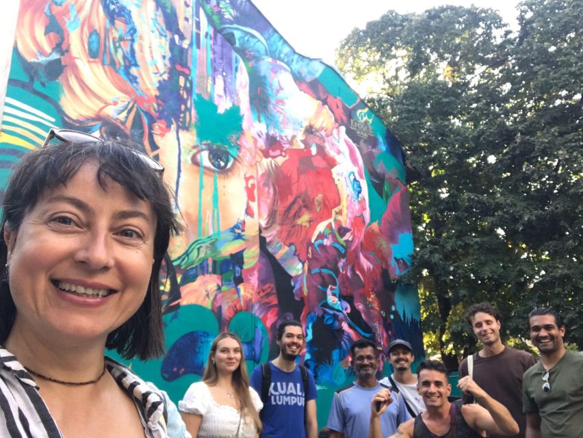 Bucharest: Alternative Sightseeing 2.5-3h-Hour Guided Tour - Calea Victoriei: familiar street, different reading