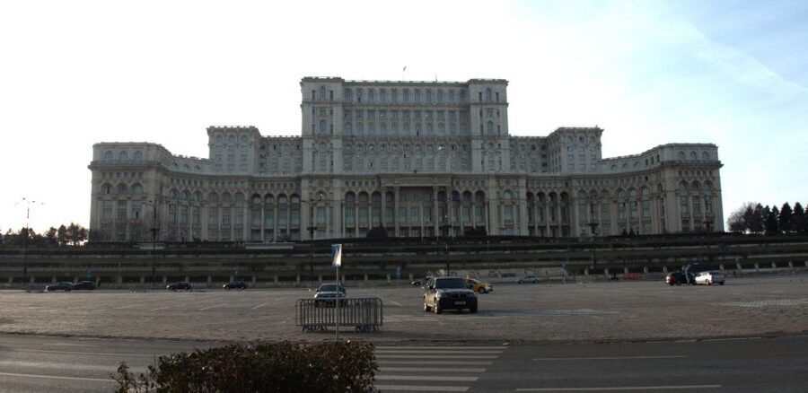 Bucharest by car - full day 'stop and visit' experience - Key points at a glance
