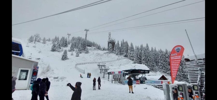 Bucharest: Carpathian Snowmobile / ATV Adventure Tour - Peles Castle: a royal stop with limited time