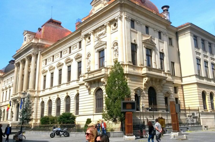 Bucharest: Charm of the Belle Époque Private Tour - What a private guide adds