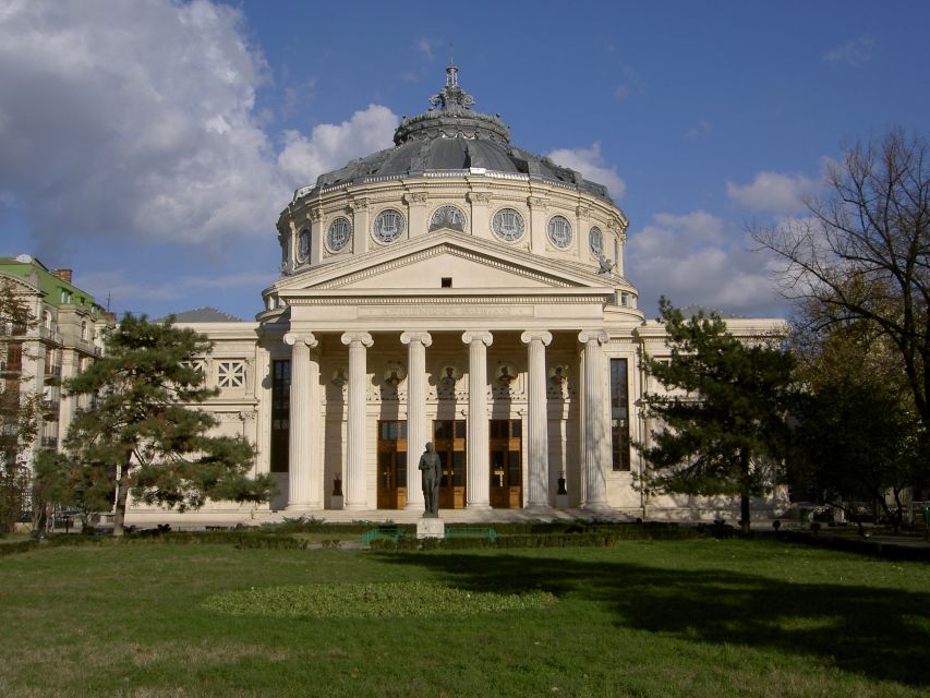 Bucharest: City Highlights Guided Walking Tour - Why this walk works well on a first day