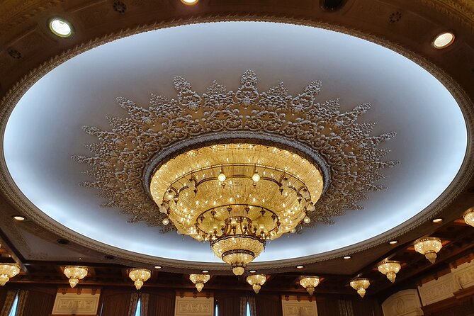 Bucharest City Tour 4 hours - Private Tour - Free Pick up and Drop off - Old Town, Hanul Lui Manuc, and the older city