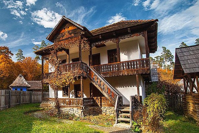 Bucharest City Tour: Private Guided Experience - What the $69.81 price really covers