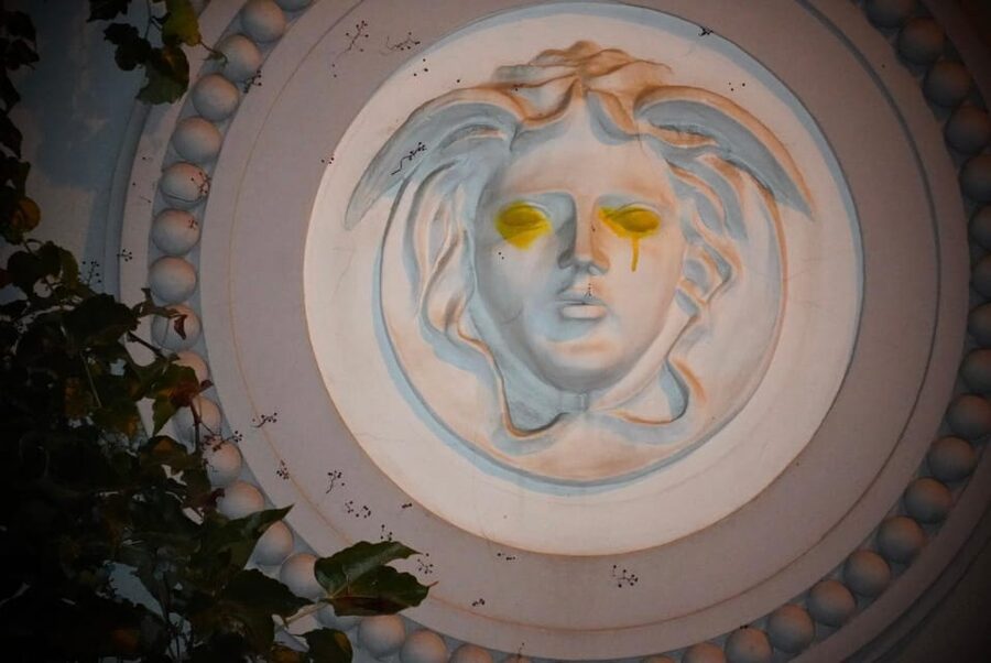 Bucharest: Ghost Stories & Romanian Mythology Walking Tour - Is $35 good value for 2.5 hours?