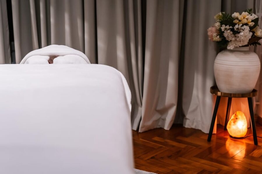 Bucharest: Harmony Wellness Center Massage Treatments - What the Sixty-Minute Session Includes