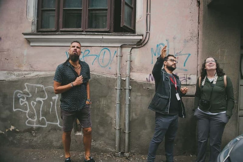 Bucharest: Hidden Gems 2.5-Hour Walking Tour - Guides, group size, and the walking conditions