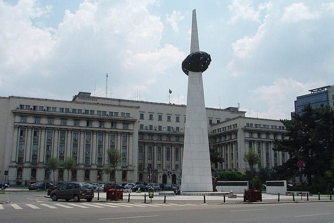 Bucharest Highlights Bike Tour - Parks, Royal Bucharest, and the Main Old Boulevard