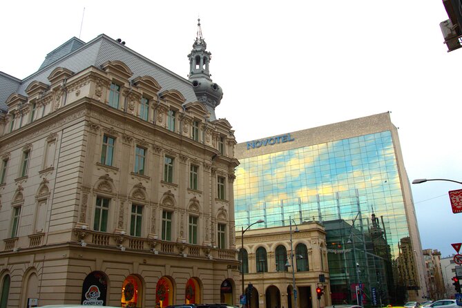 Bucharest in a nutshell - half day private walking tour - Meeting Bucharest at Hanul lui Manuc