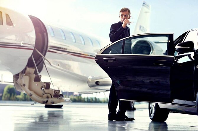 Bucharest Luxury Airport Transfer with Minivan and Business Cars - From Bucharest Airport to your door