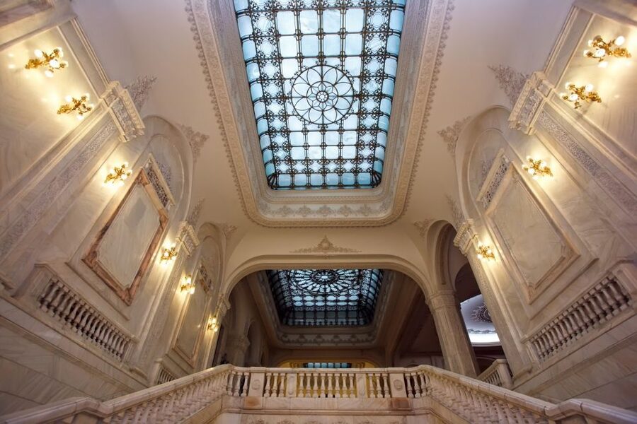 Bucharest: Parliament Palace Skip-the-line Ticket - Ground floor: getting a sense of impossible scale