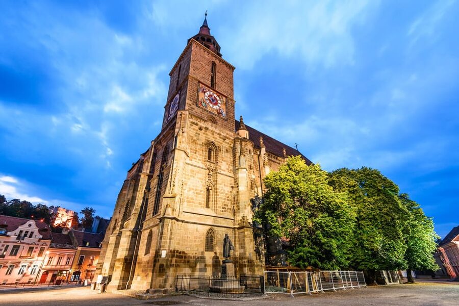 Bucharest: Peles Castle, Bran Castle, & Brasov Full-Day Tour - Who should book this day trip?
