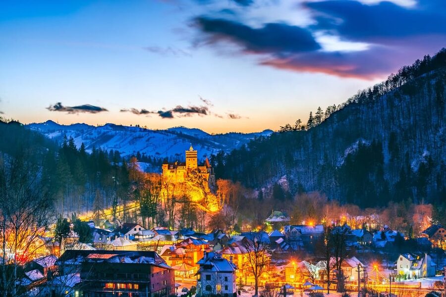 Bucharest : Peles Castle, Dracula's Castle & Brasov Day Trip - Who should book this day trip?