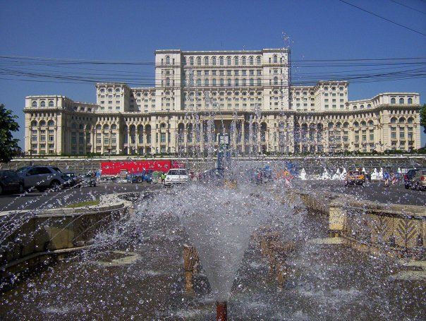 Bucharest: Private City Tour Guided Experience - A private guide who can shape the day