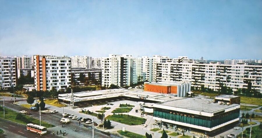 Bucharest: Private Three Neighborhoods Tour by Vintage Car - Rahova and Toporași lead toward Ferentari