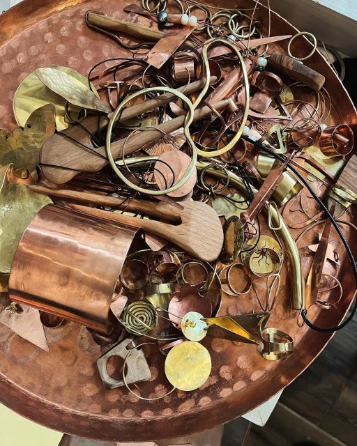 Bucharest: Real Roma Community - Crafting Workshop - Is $104 a fair price?