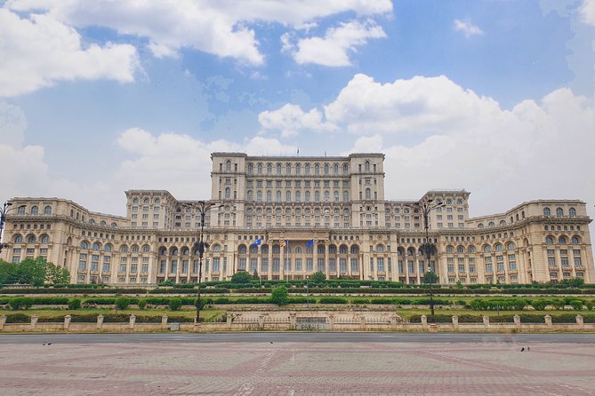 Bucharest's Most Popular - Panoramic Express PrivateTour - Revolution Square: royal power and the end of communism