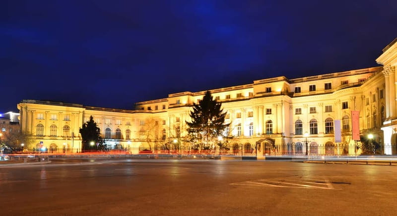 Bucharest: The Italian emigration in Romania - Finishing in Bucharest’s old town