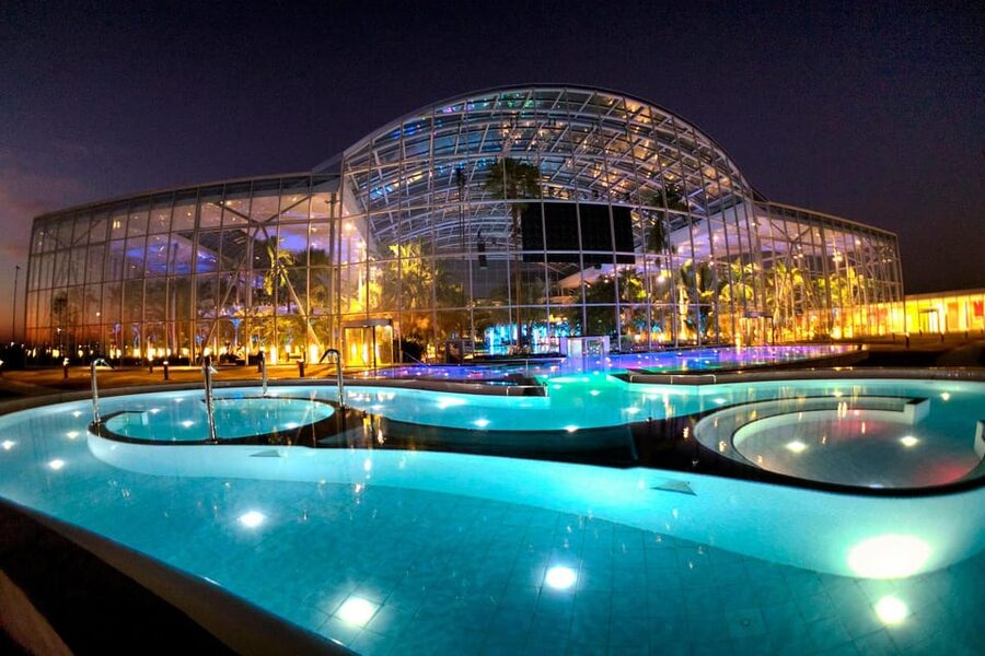 Bucharest: Therme Bucharest Spa Day with Luxury Transfer - Key Points Before You Book