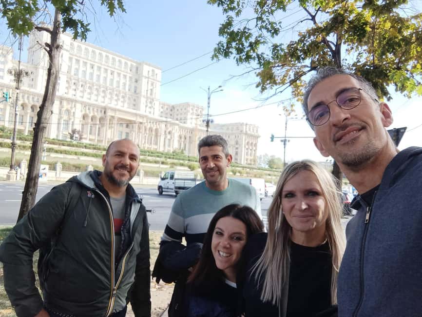 Bucharest: tour in the Parliament in Italian+exterior visit with guide - Key points to know before you book