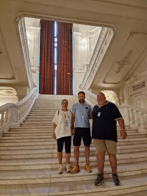 Bucharest: tour in the Parliament in Italian+exterior visit with guide - The Italian guiding makes the difference