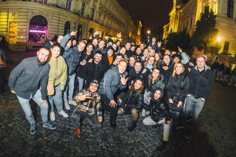 Bucharest: Weekend Pub Crawl - Starting at Splaiul Independenței 2 or Strada Lipscani 31