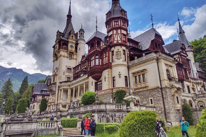 Bucovina Painted Monasteries & Transylvania Tour: 4-Day Private - What the $1,356.43 Price Really Buys