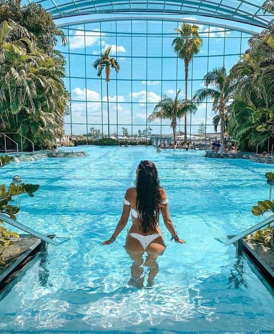 Bucuresti: Bucuresti Therme Transfer and Full-Day Access - The private transfer from central Bucharest